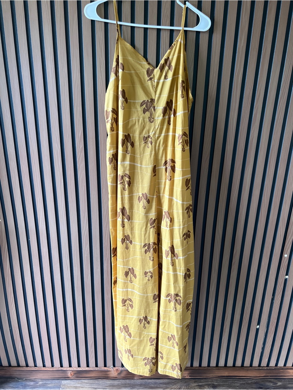 Hawaii's Finest Yellow & Brown Kalo Print